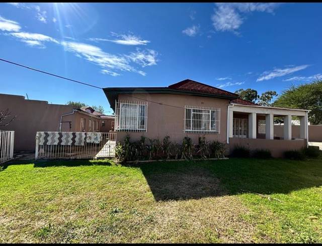 6 BEDROOM HOUSE FOR SALE IN KENSINGTON